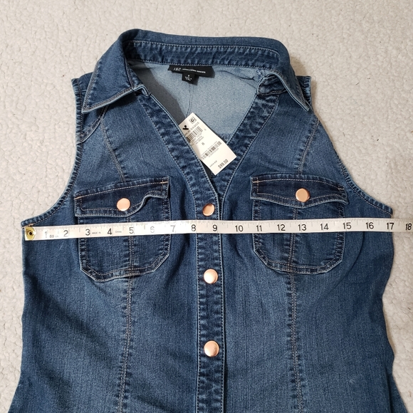 INC Sleeveless Denim Shirtdress - 8 - Picture 6 of 8